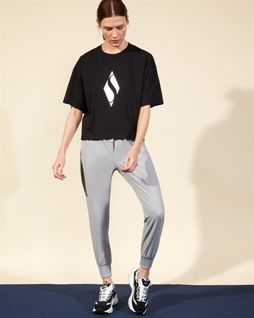 Skechers Graphic Tee W Crew Neck T-Shirt Kadın Siyah Üst & T-shirt - S211159-001