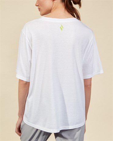 Skechers Graphic Tee W Crew Neck T-Shirt Kadın Beyaz Üst & T-shirt - S211161-100