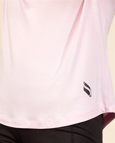 Skechers Graphic Tee W V Neck T-Shirt Kadın Pembe Üst & T-shirt - S211313-509