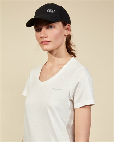 Skechers Graphic Tee W V Neck T-Shirt Kadın Beyaz Üst & T-shirt - S202215-102