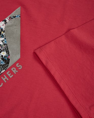 Skechers W Graphic Tee Diamond Logo Kadın Kırmızı T-Shirt - S221178-600
